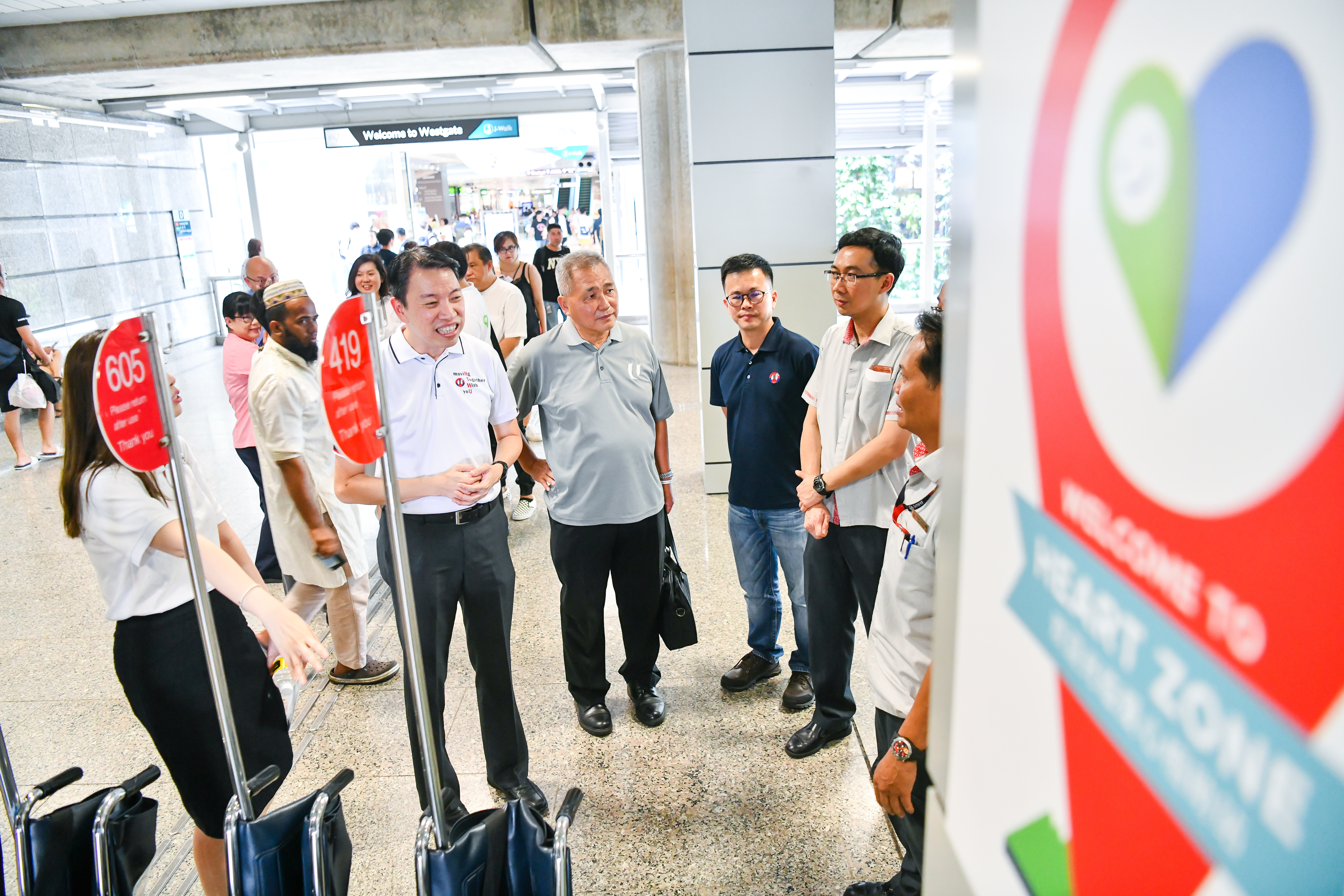 Mr Melvin Yong at Heart Zone @ Jurong East Mr Melvin Yong at Heart Zone @ Jurong East