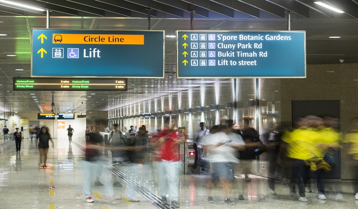 2017 PTCSS and PCSS: Commuters at Botanics Gardens MRT 2017 PTCSS and PCSS: Commuters at Botanics Gardens MRT